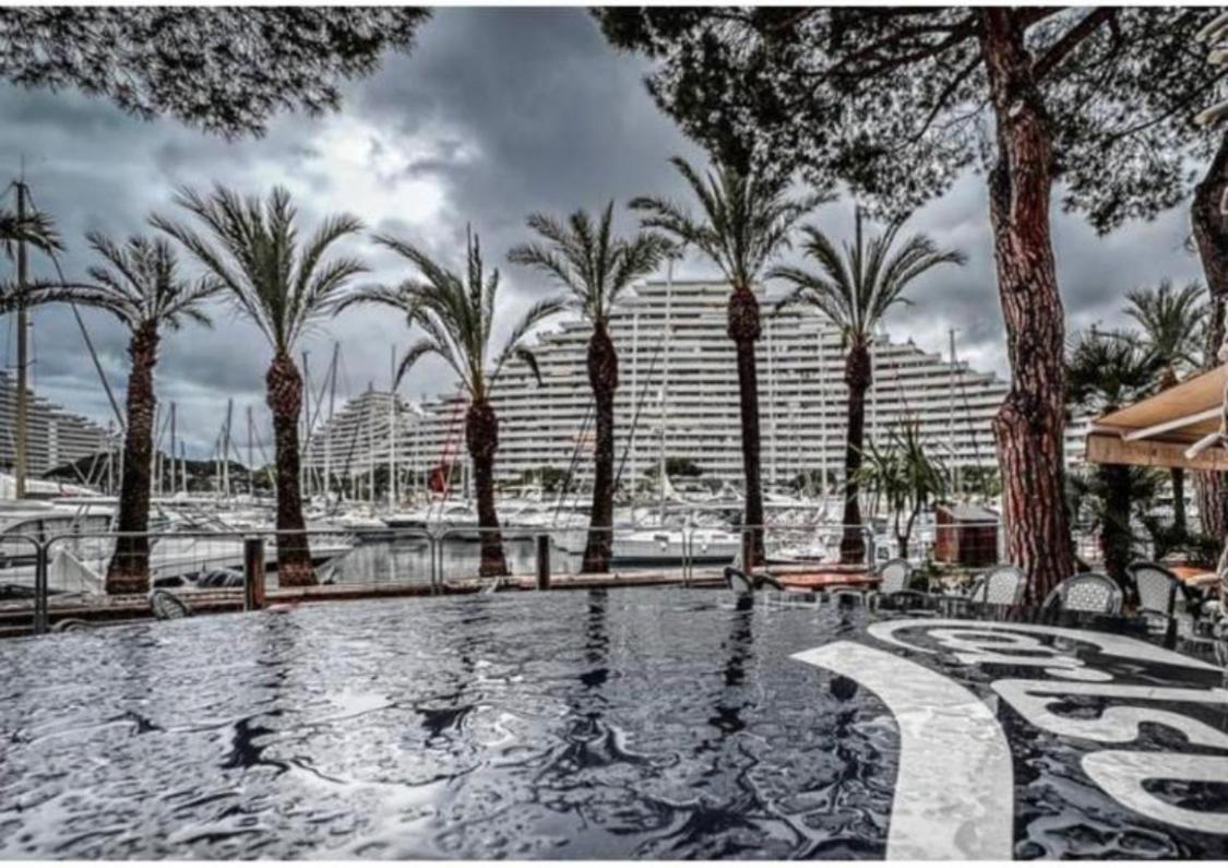 Studio A 2 Pas De La Plage Villeneuve-Loubet Bagian luar foto
