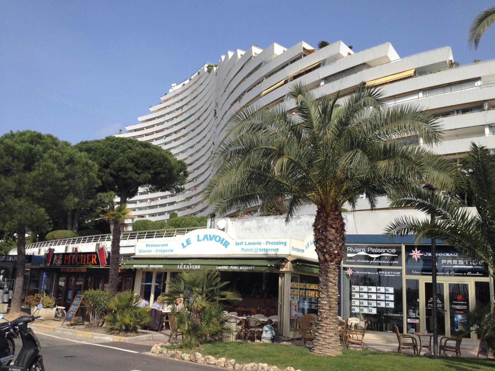 Studio A 2 Pas De La Plage Villeneuve-Loubet Bagian luar foto